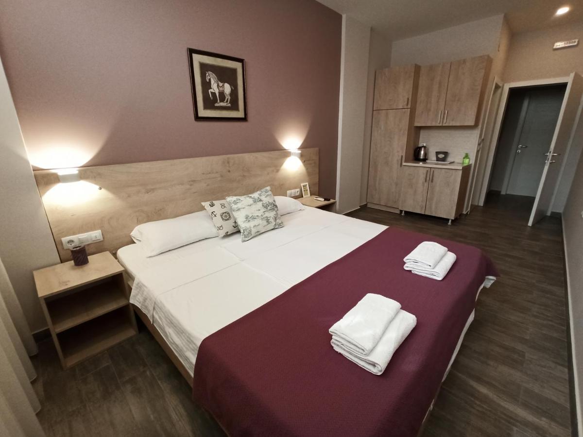 Art Blue Apartments Ohrid Buitenkant foto