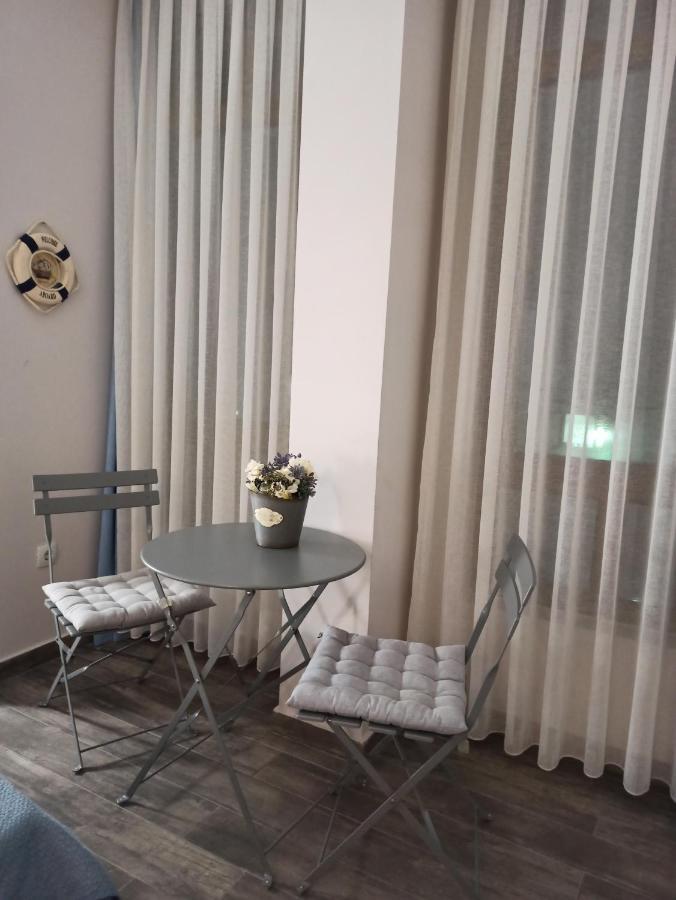 Art Blue Apartments Ohrid Buitenkant foto